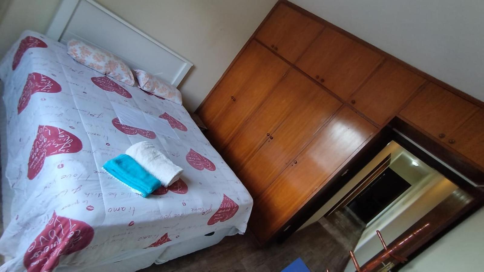 Casa De Temporada Em Osasco, Centralizado 3 Quartos Holiday home